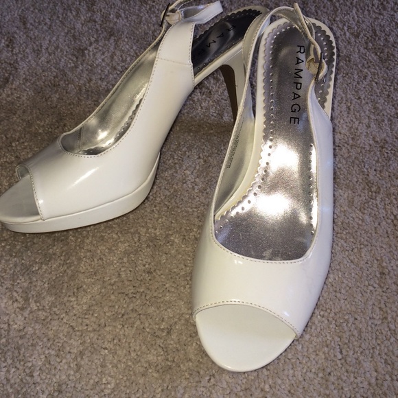 White Peep-Toe Heels! Comfy! Never Worn! - Picture 4 of 4