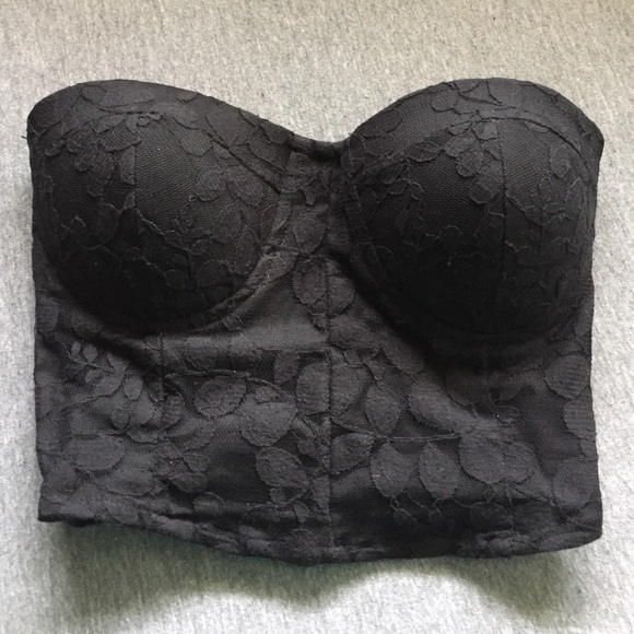 Black crop top