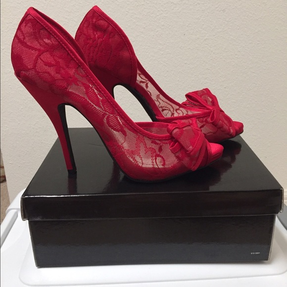 **REDUCED PRICE** Red, open toe pumps