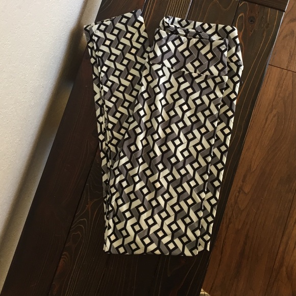 Lularoe leggings OS, new never worn