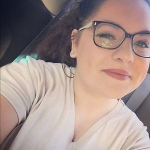 Meet your Posher, Natalie