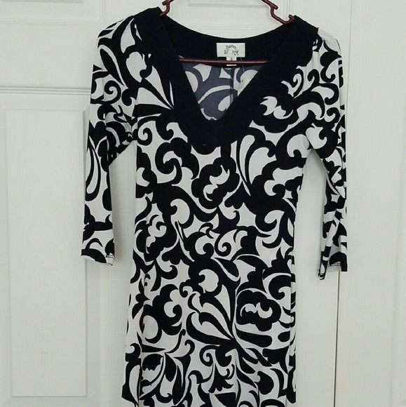 Navy/white dress - Picture 2 of 3
