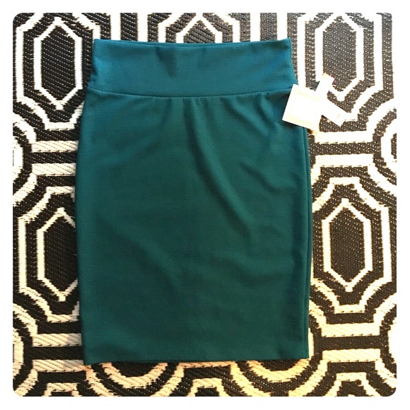LuLaRoe Cassie skirt NWT