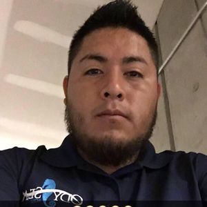 Meet your Posher, Carlos