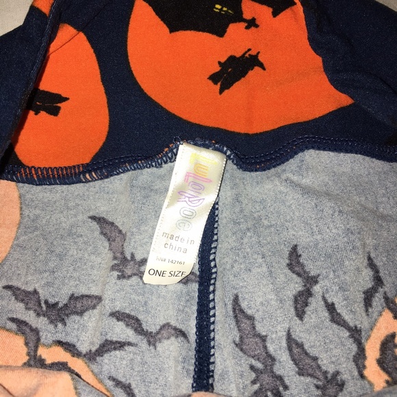 Lularoe Halloween Haunted House Leggings - Picture 3 of 3