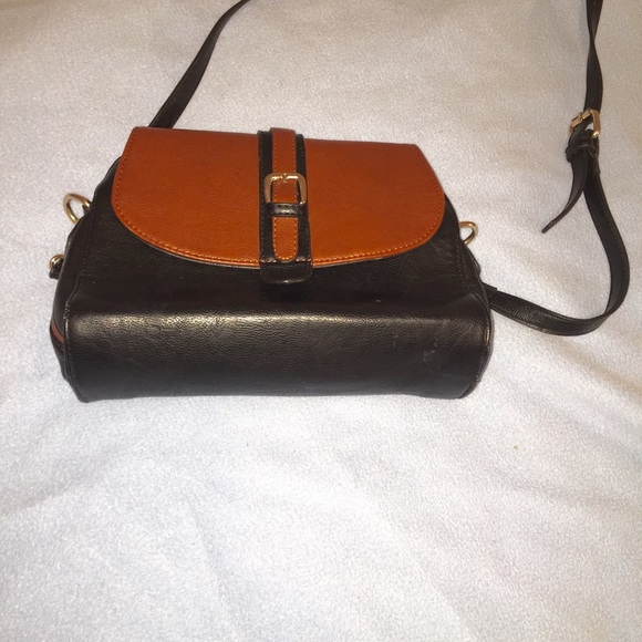 FREE WITH DRESS PURCHASE!!! - Picture 3 of 4