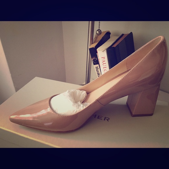 Brand new 6.5M Marc Fisher Patent Leather Heels