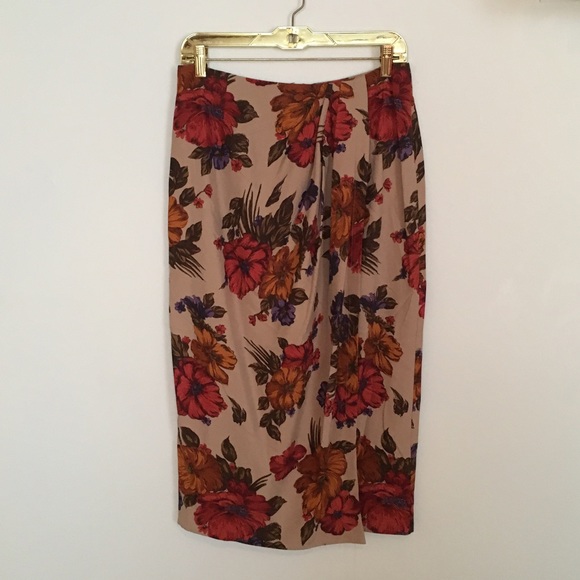 Dresses & Skirts - Vintage Silk Floral High Waist Midi Skirt