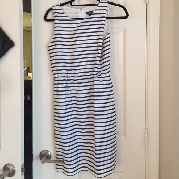 Jcrew factory navy and white striped dress size 2