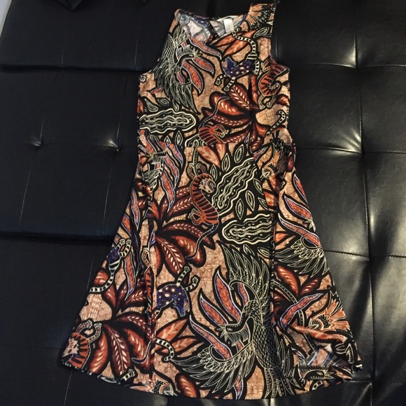 Sundress with cut-out back