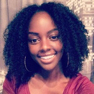 Meet your Posher, Eboni