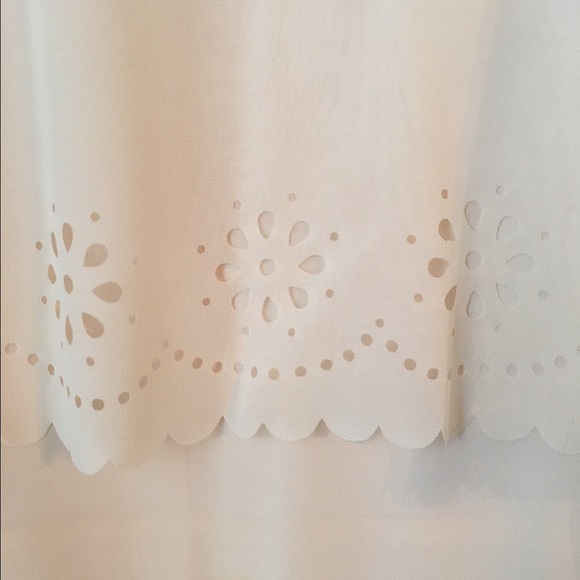 Cream Scalloped Dress - Picture 3 of 4