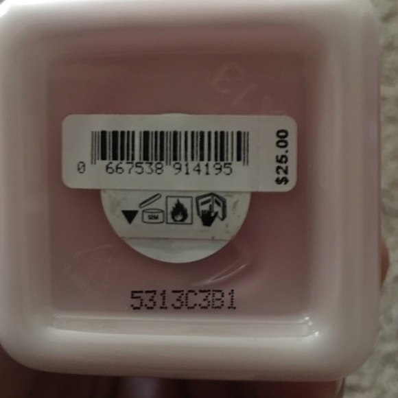 VS bombshell lotion - Picture 2 of 2