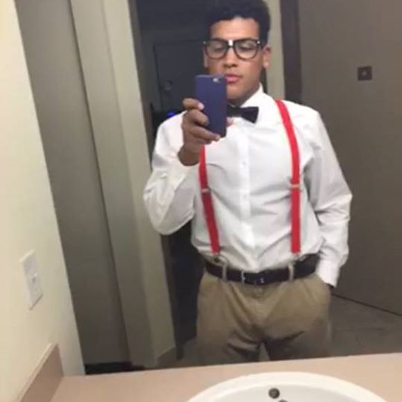 Meet your Posher, Julian - Picture 1 of 1