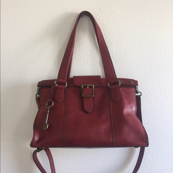 Fossil Vintage Revival in red