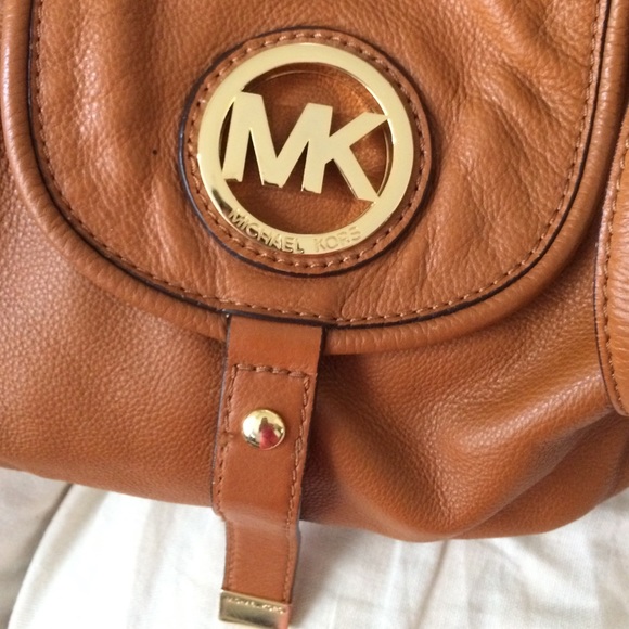 MICHAEL KORS PURSE - Picture 3 of 4