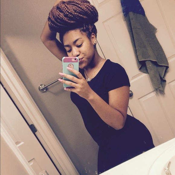 Meet your Posher, Xaisha - Picture 3 of 4