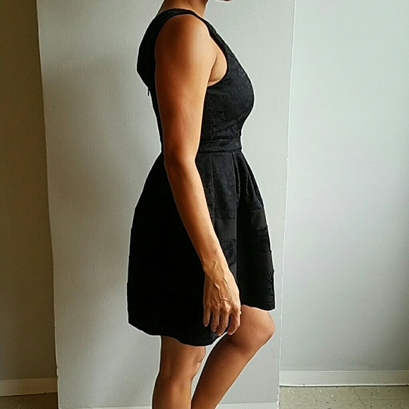 Forever 21 black dress (Formal) - Picture 2 of 4