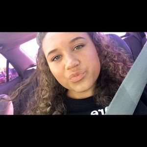 Meet your Posher, Jada