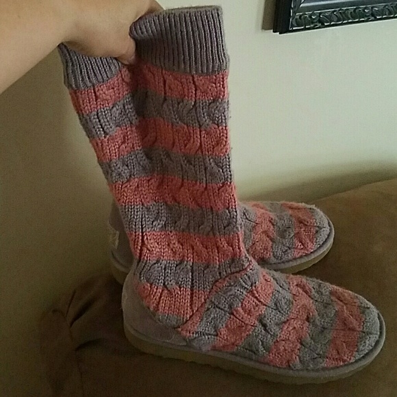 UGG Shoes - 🛇🛇SOLD🚫🚫Authentic UGG BOOTS