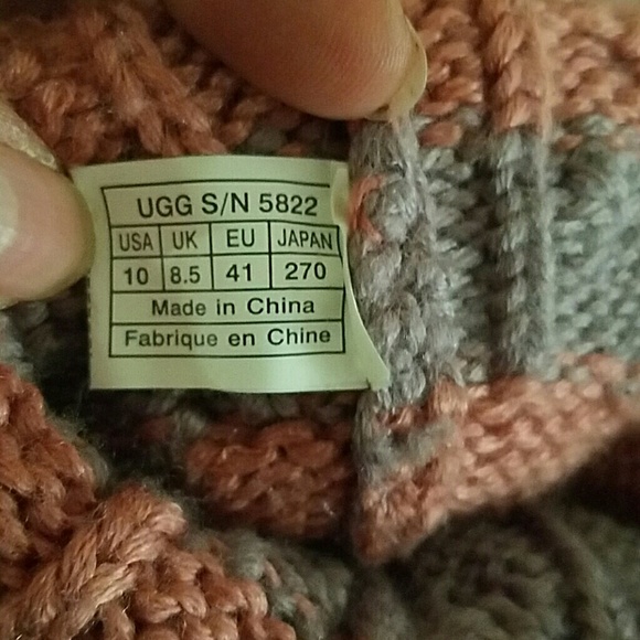 🛇🛇SOLD🚫🚫Authentic UGG BOOTS - Picture 2 of 4