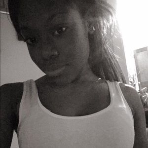 Meet your Posher, Ivory