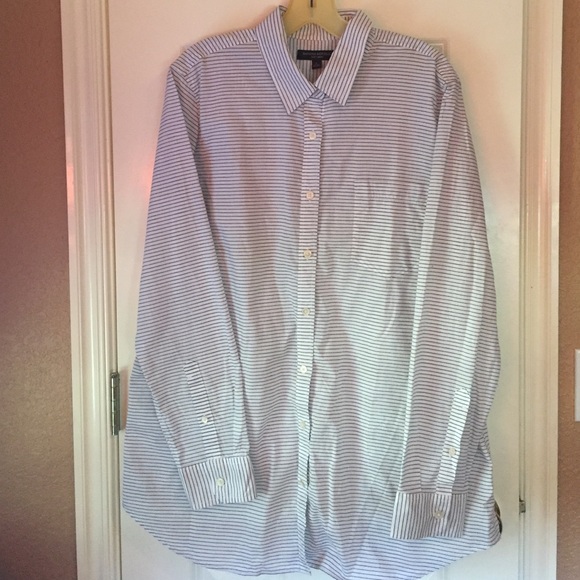 NWT L Banana Republic Striped Button Down