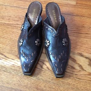 BCBGirls western mules. Size 61/2