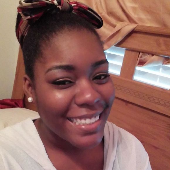 Meet your Posher, Chardae' - Picture 1 of 1