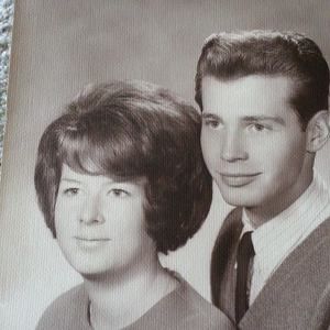 Meet your Posher, Deborah