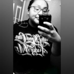 Meet your Posher, Alicia