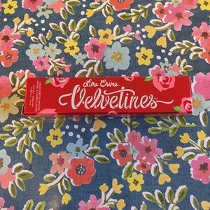 Lime Crime Velvetine in pink velvet.