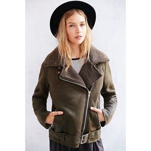 Glamorous x UO Sherpa lined Moto Jacket