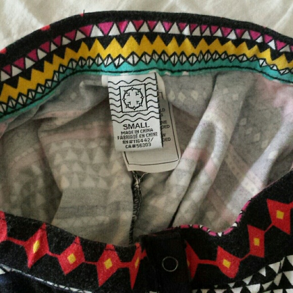 Colorful multi pattern snap button skater skirt - Picture 3 of 3