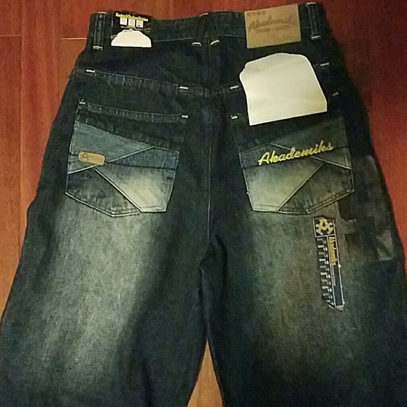 Jeans - Picture 3 of 3