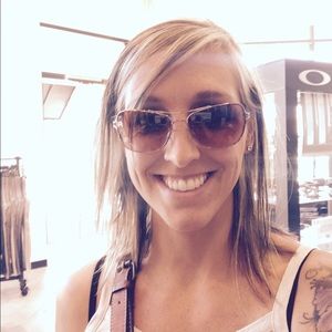 Meet your Posher, Shawnee