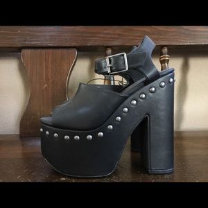 Platforms size 7