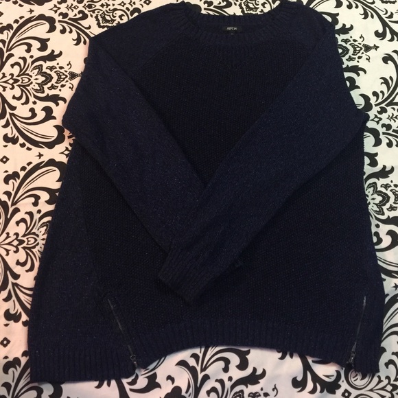 Sweater-NWOT