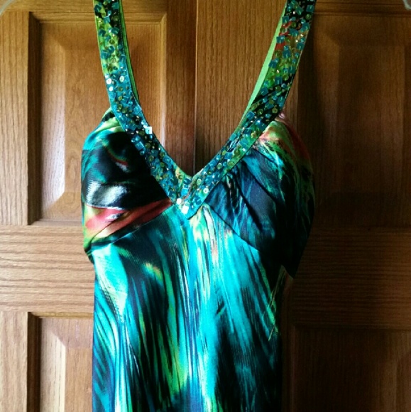 Prom Dress - Hailey Logan by Adriana Papel