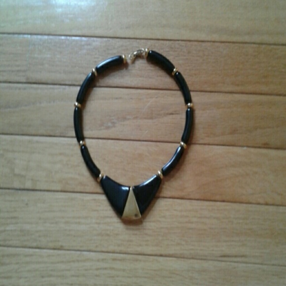 Necklace - Picture 1 of 1