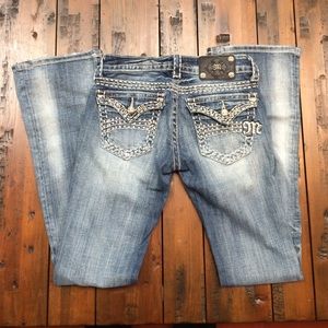 Miss Me Bootcut Jeans! 💙💙💙 Size 25x33 (25L)