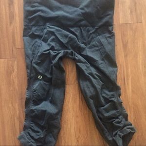 Lululemon Flow Crop II