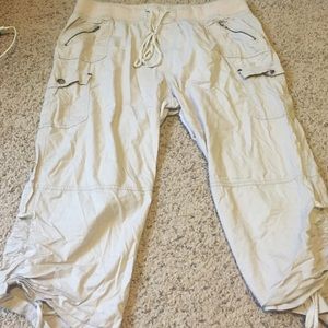 FINAL PRICE! 3X Khaki Cargo Capris