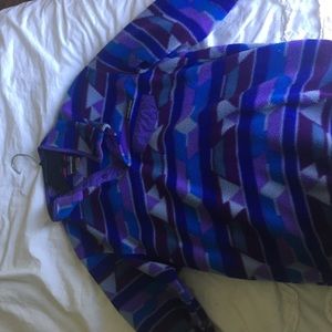 Purple print patagonia pullover