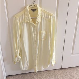 Light yellow boyfriend button up size S