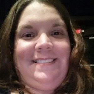 Meet your Posher, Alyson