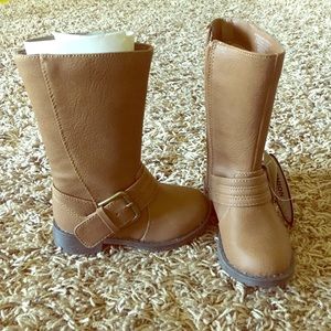 Brand new kids boots