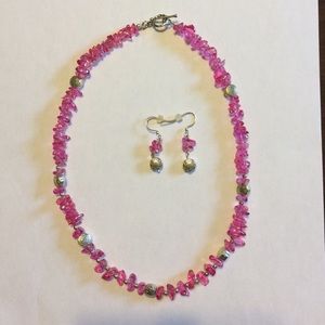 Necklace and earring set