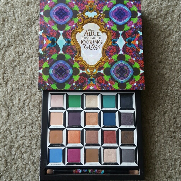 Urban Decay Limited Edition Pallet