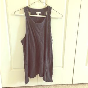 Old Navy flouncy tank size M